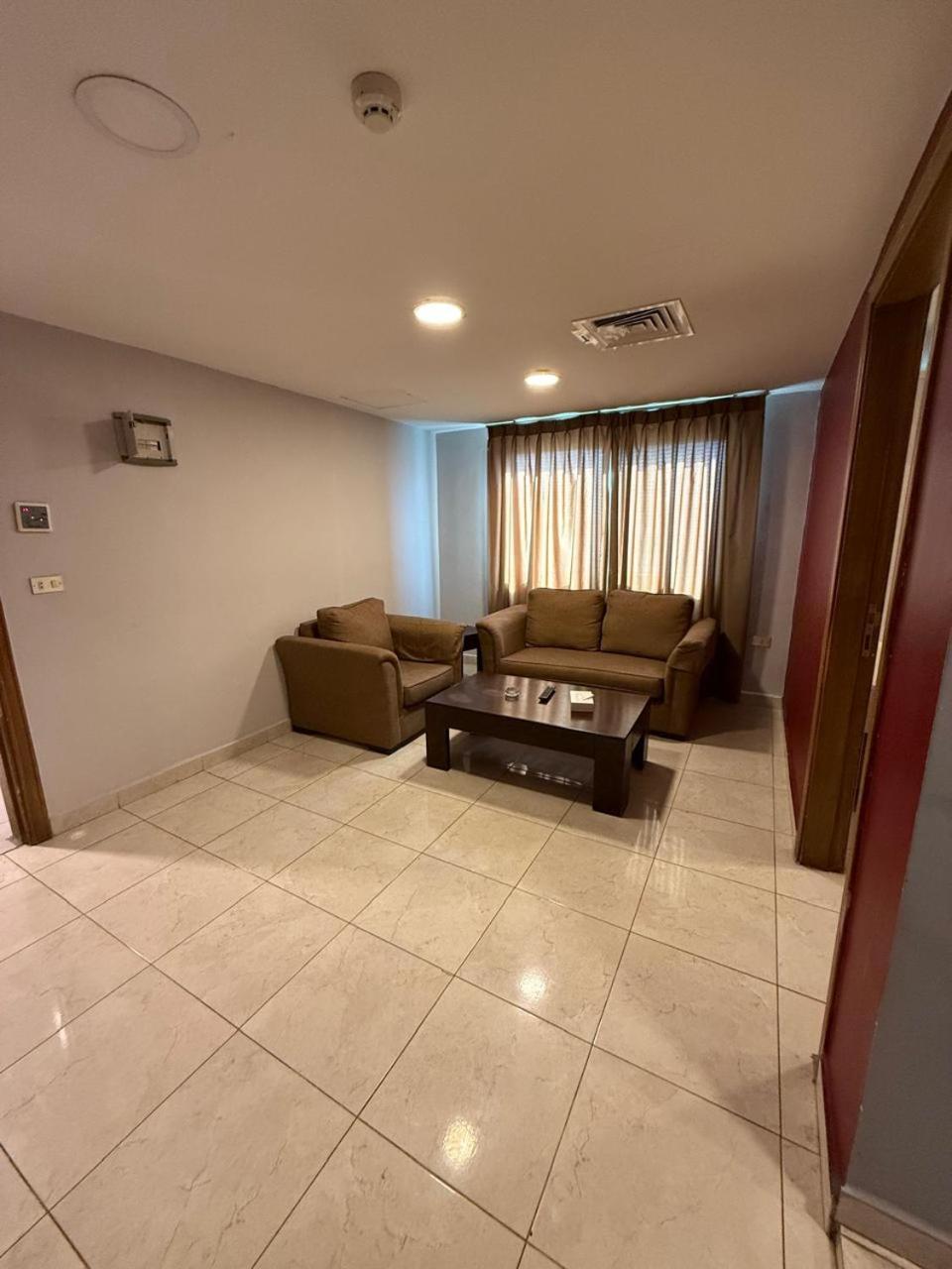 Al-Amer Palace Hotel Amman Buitenkant foto